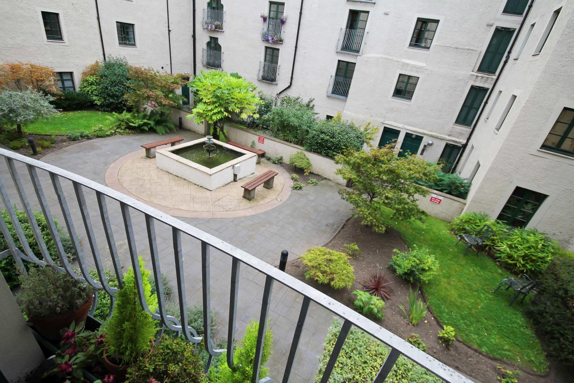 Edinburgh City Center Coady Apartment Sleeps 5 Free Car Park Space Ngoại thất bức ảnh